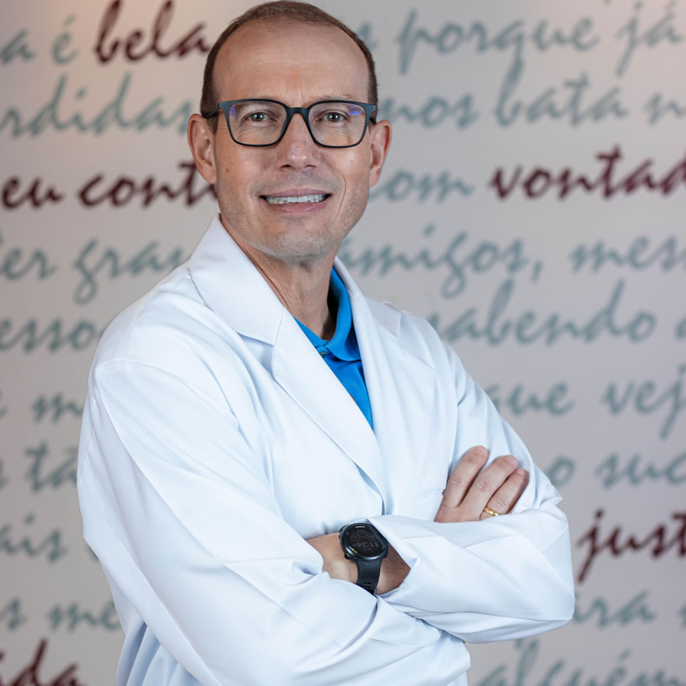 DR. Everaldo Ruiz Junior